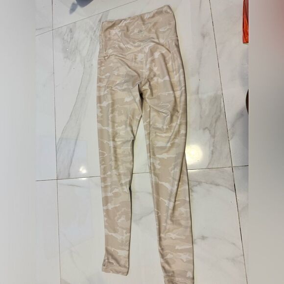 Strut this leggings  #6 - Picture 6 of 7